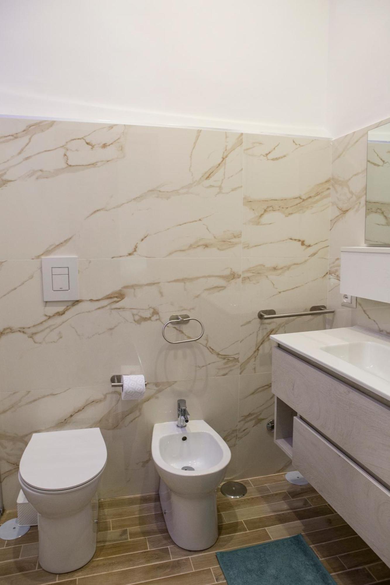 Napoli Skyport Bed & Breakfast エクステリア 写真